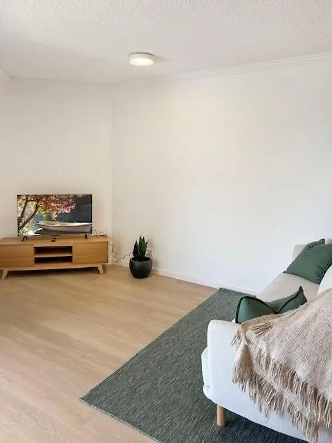Spacious Apartment In The Heart Of Cotton Tree マルーチードール